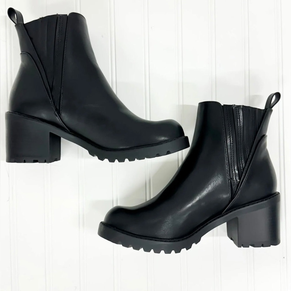 Black Platform Boots